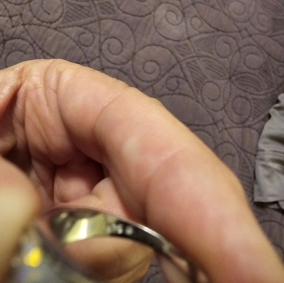 Sterling Silver Opal and Diamond ring. Size 7. - Picture 2 of 4